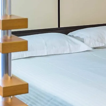 Studio Amber Apartment Bucharest